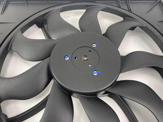 Elektrischer Kühlerlüfter für VW Multivan 850W 7E0121205B 7E0121205J